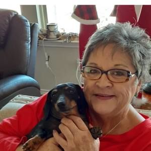 Meet your Posher, Alma